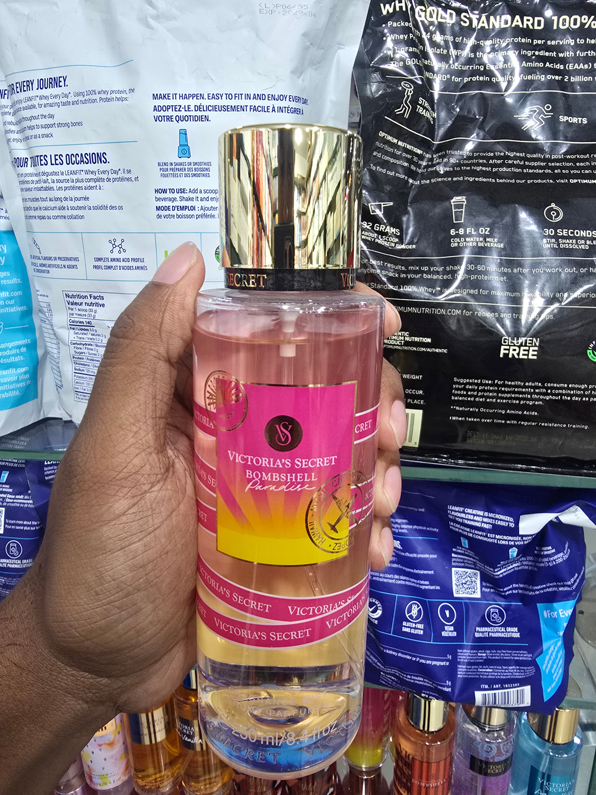 Victoria’s Secret Bombshell Paradise Fragrance Mist (250ml)