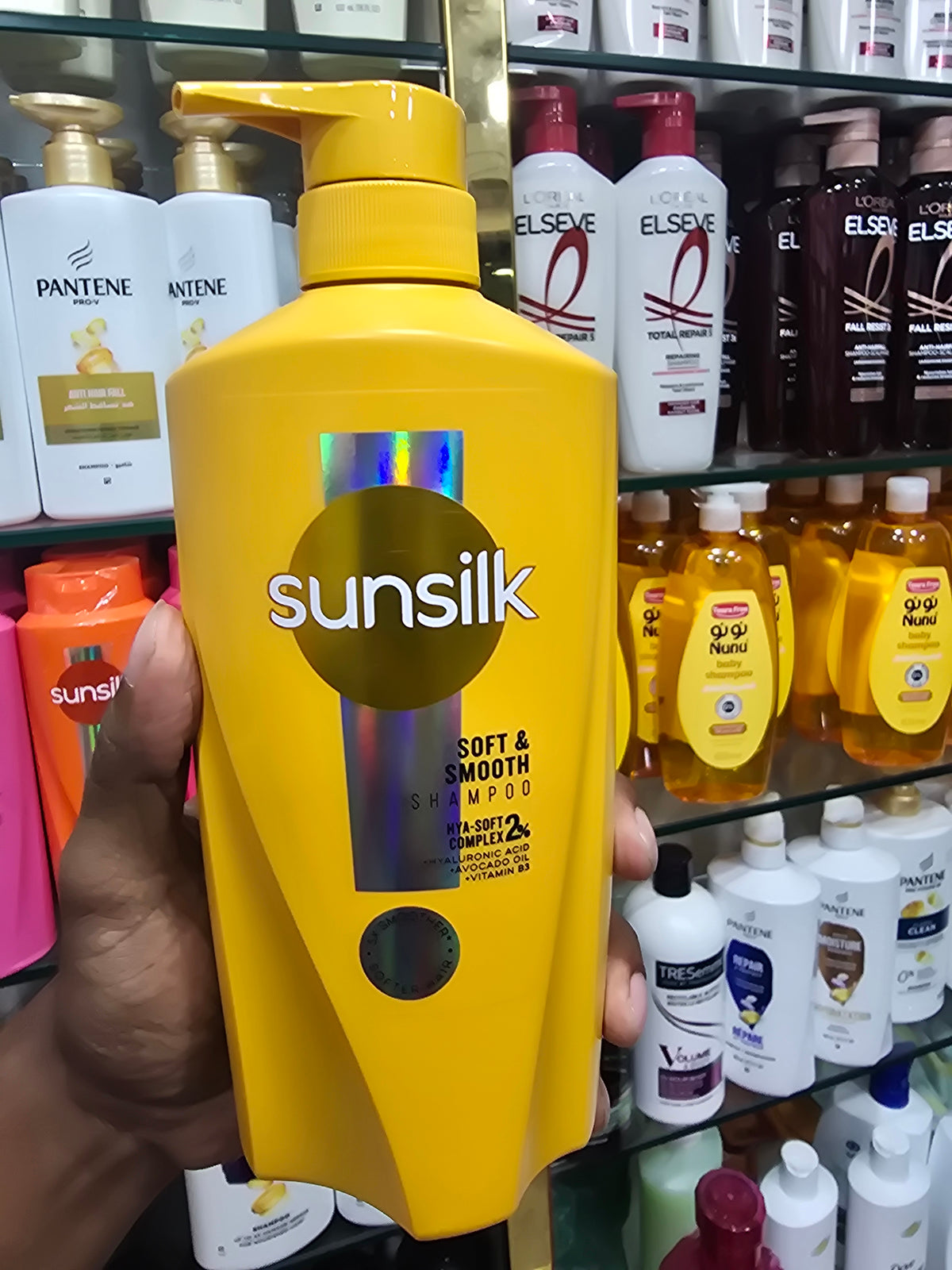Sunsilk Soft & Smooth Shampoo 625ml (New Version)