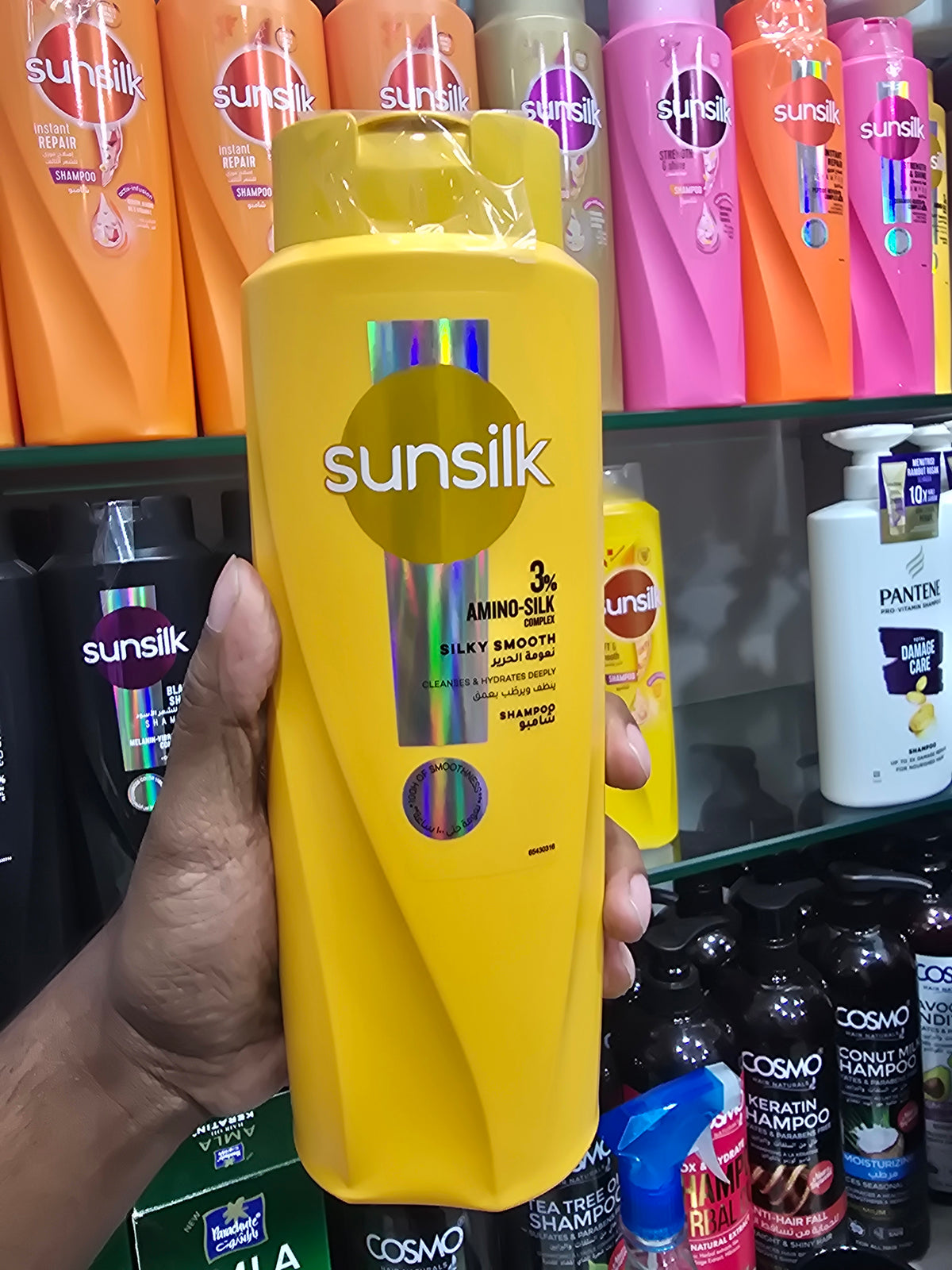 Sunsilk Silky Smooth Shampoo with 3% Amino Complex 700ml
