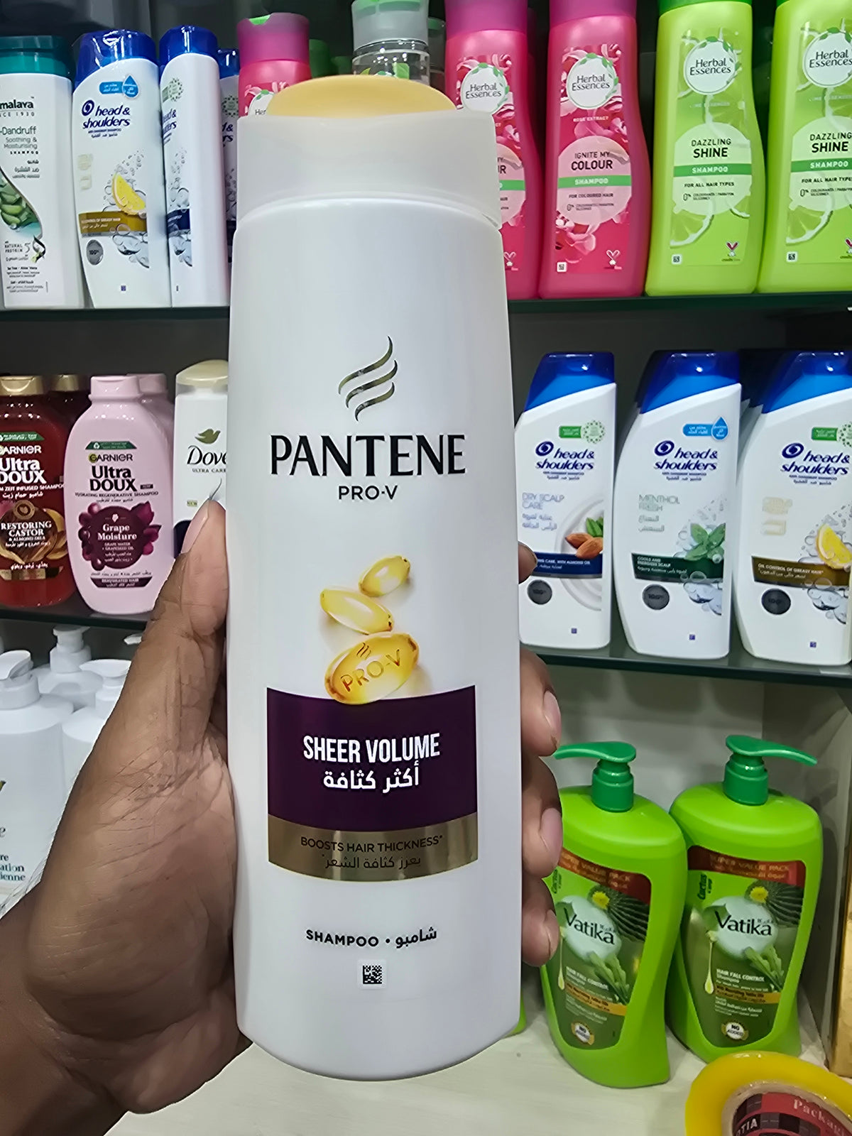 Pantene Pro V Sheer Volume Shampoo, 375 ML