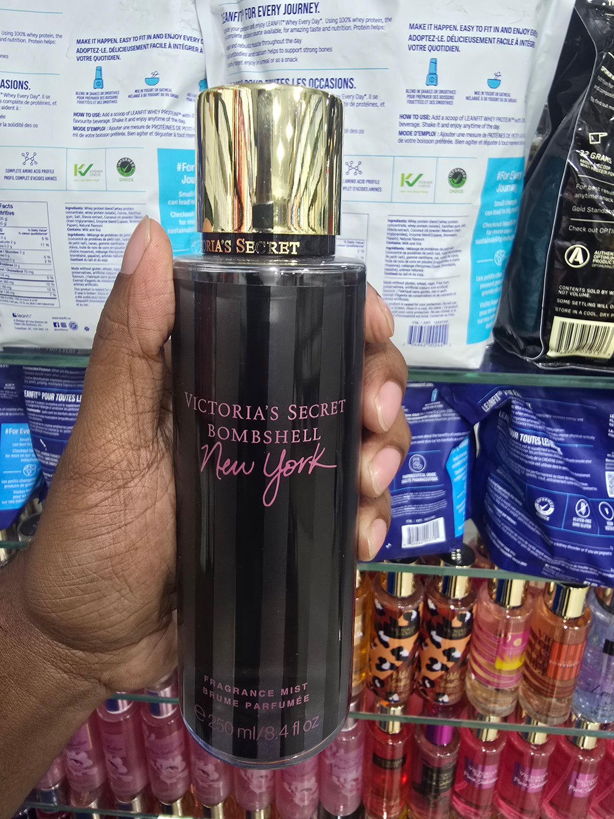 Victoria's Secret Bombshell Fragrance Mist (250ml)
