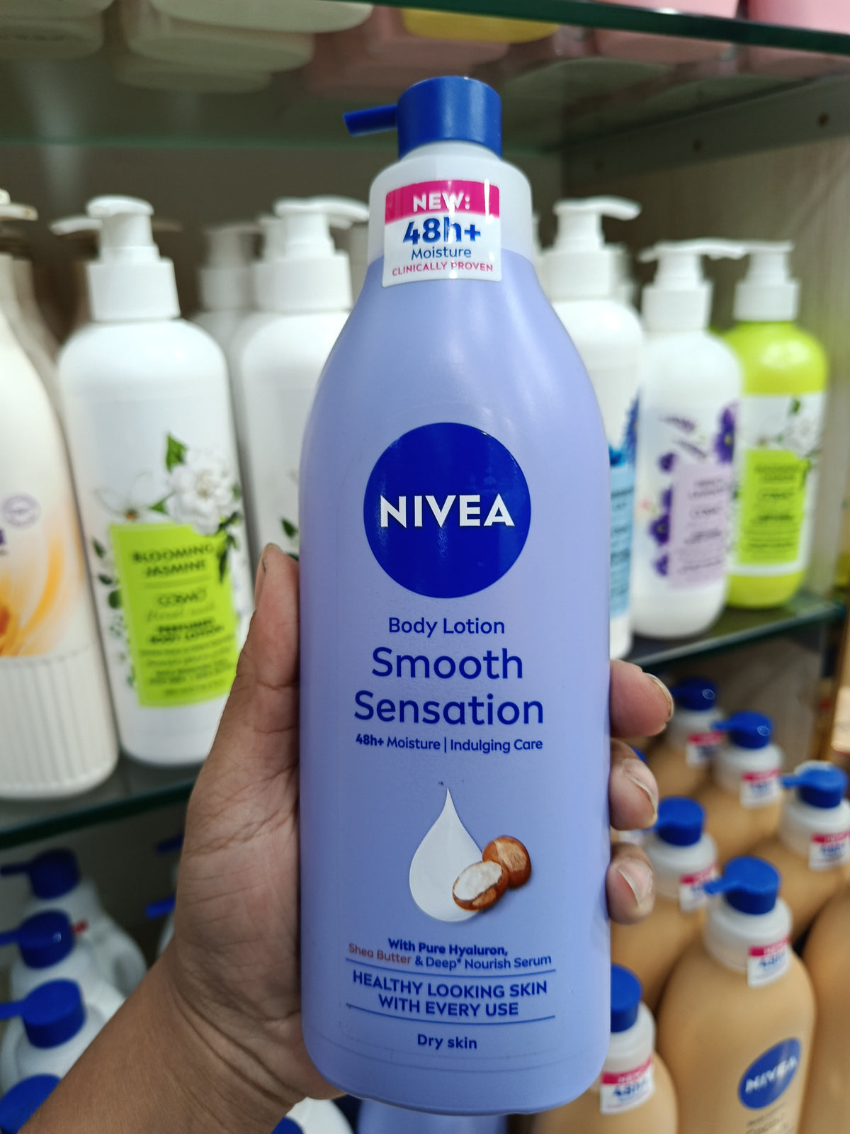 Nivea Rich Nourishing Body Lotion smooth Sensation 400ml- Made in spain