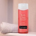 Neutrogena Pink Grapefruit Body Clear Body Wash 250ml - Image 3