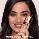 7 Neutral | Charlotte Tilbury Airbrush Flawless Longwear Foundation - Image 3