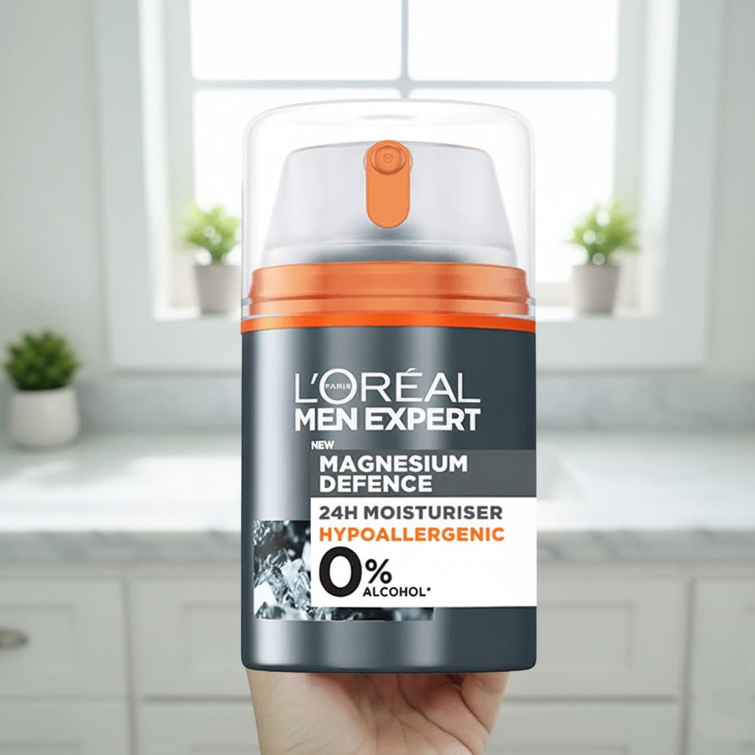 Loreal-Men-Expert-Magnesium-Defence-Moisturiser-–-50ml.jpg Loreal Men Expert Magnesium Defence Moisturiser – 50ml - Image 1