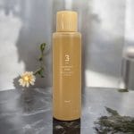 Numbuzin No.3 Super Glowing Essence Toner 200ml - Image 2